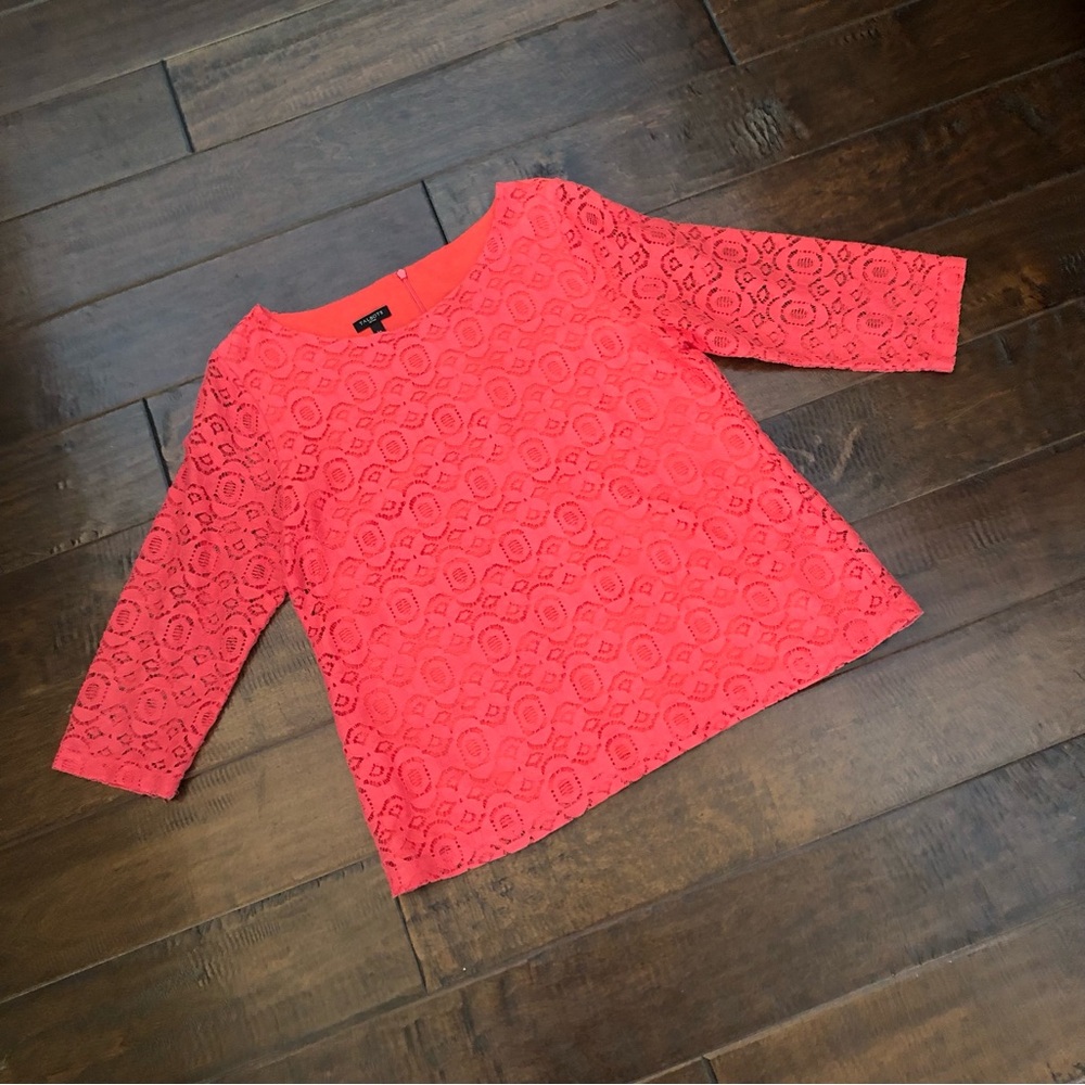 Talbots Beautiful Salmon-Colored Lace Top - Size Large Petite